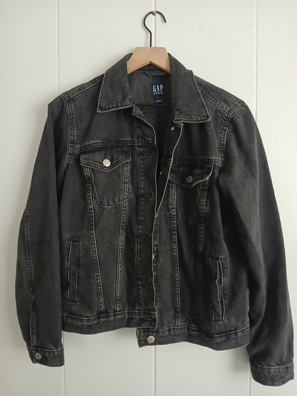 GAP Women's Black Denim Jacket